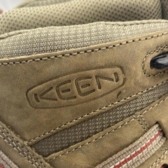 Keen - Classic Outdoor Hiking Shoes - Brown 8 - Picture 2 of 12